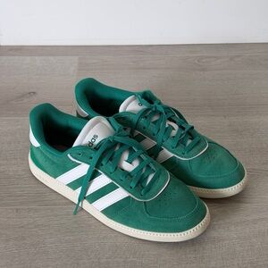 Adidas Breaknet Sleek Sneakers – Like New